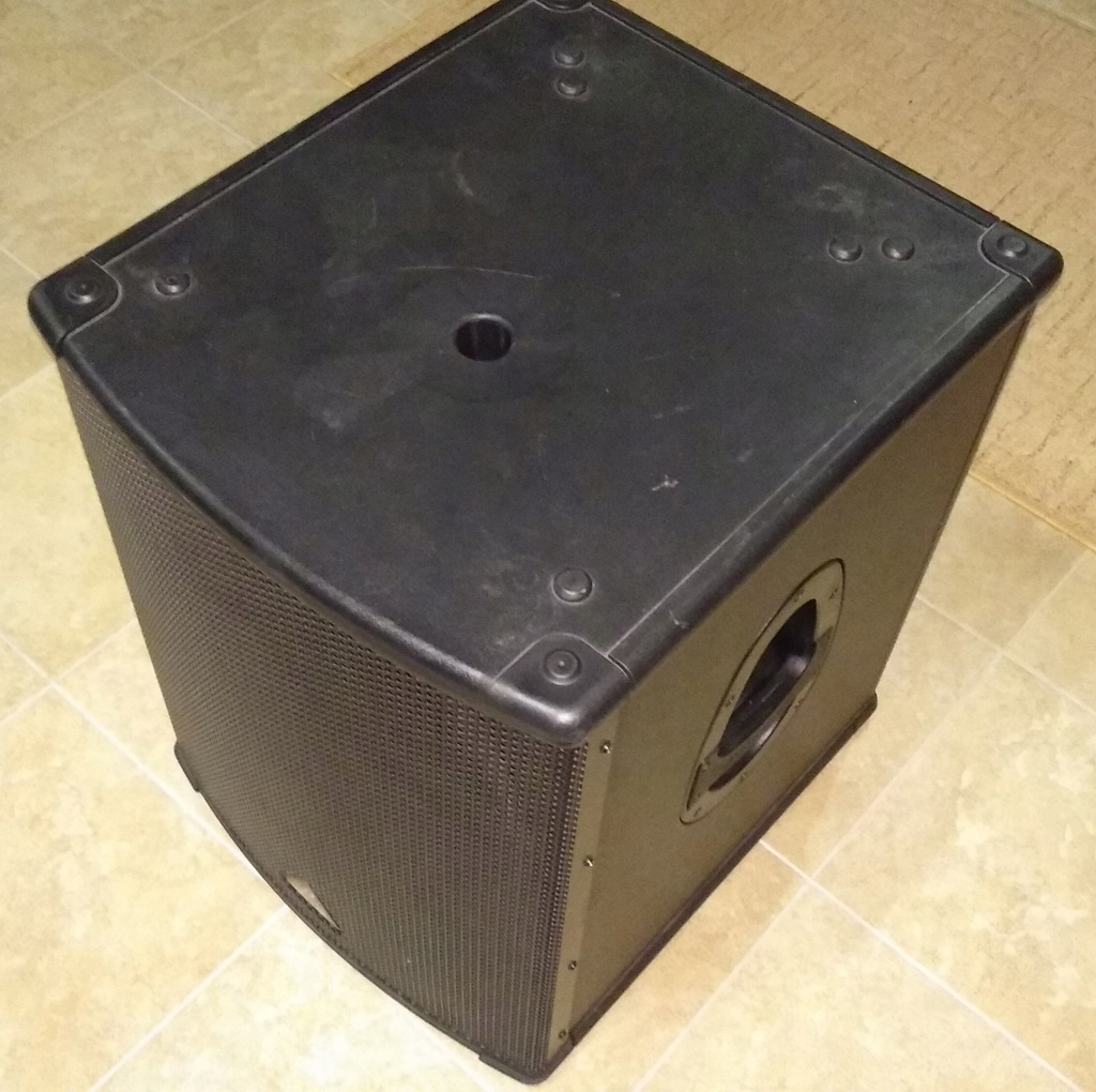 Behringer EUROLIVE B1500HP Subwoofer aktywny