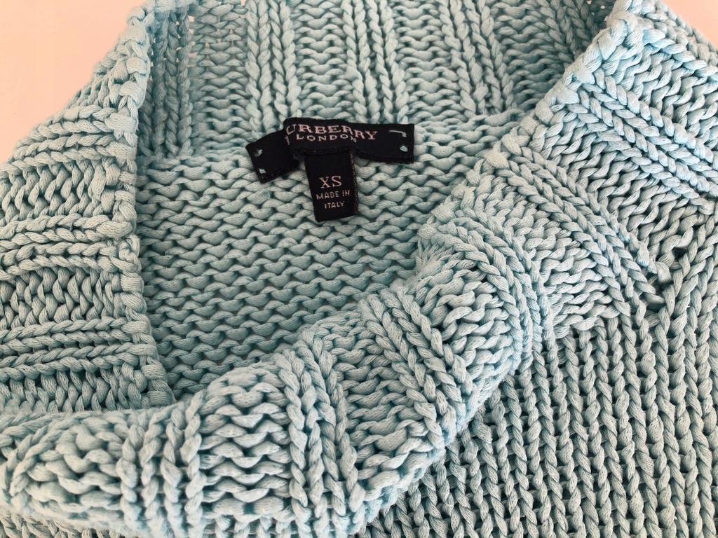 Sweter Burberry XS błękitny , rękaw 3/4 / 3840