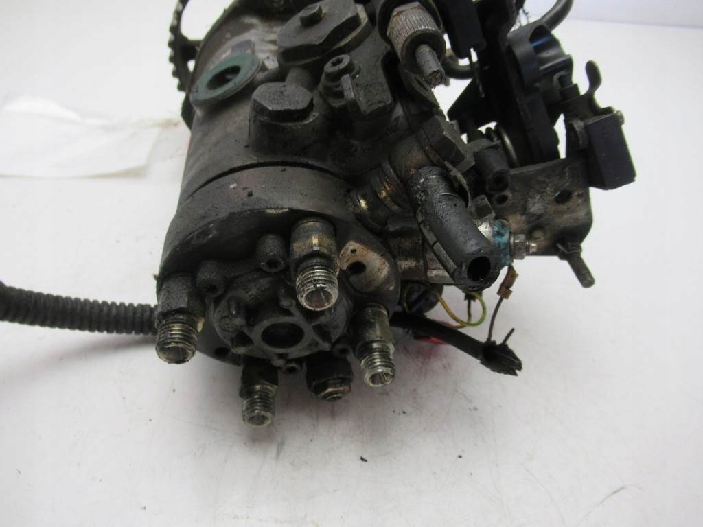 POMPA WTRYSKOWA Peugeot 206 1.9D R8445B350A 8421968273