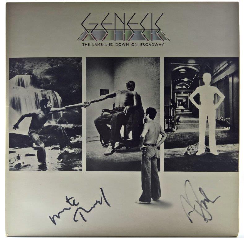 Genesis - The Lamb Lies Down On Broadway autografy