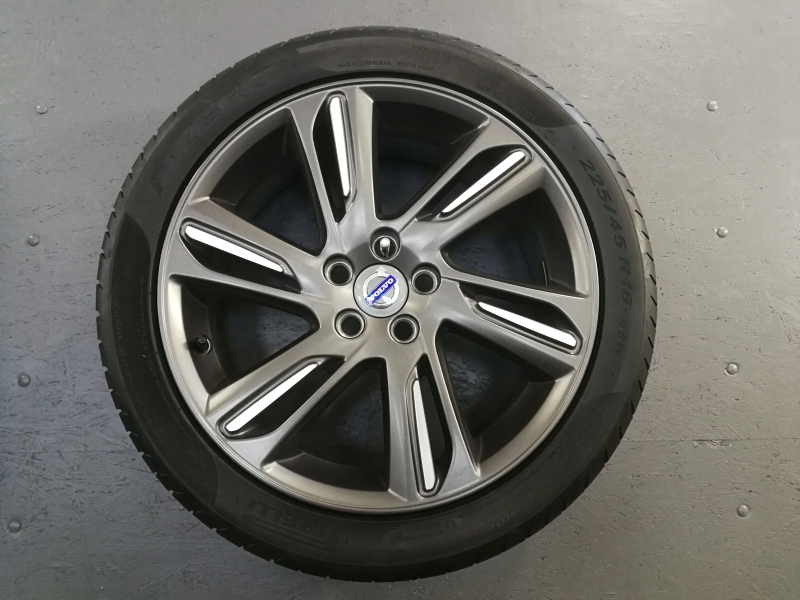 Koła 18" Volvo V40 S60 S80 XC60 8104735618 oficjalne