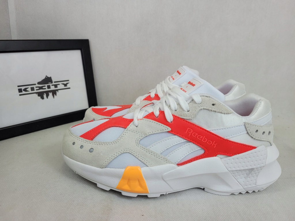 reebok aztrek gigi hadid