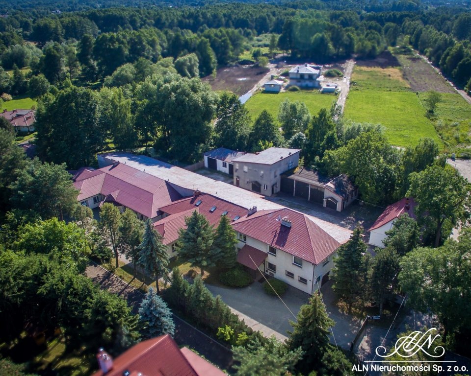 Biuro, Kanie, Brwinów (gm.), 625 m²