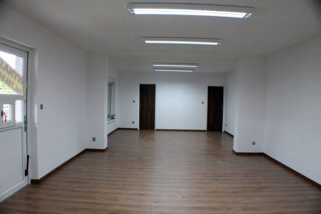 Komercyjne, Gubin (gm.), Krośnieński (pow.), 60 m²