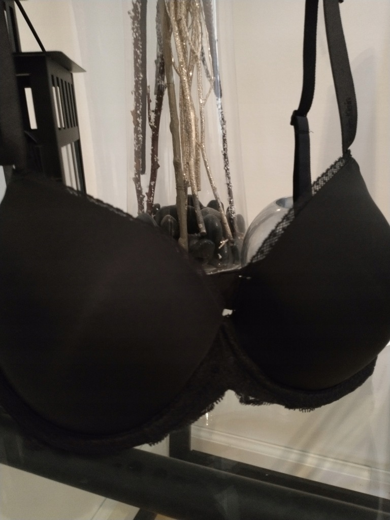 CALVIN KLEIN rozm.70 DDD prosto ze STANOW