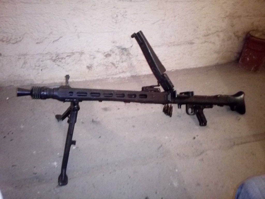 MG 42 Deko