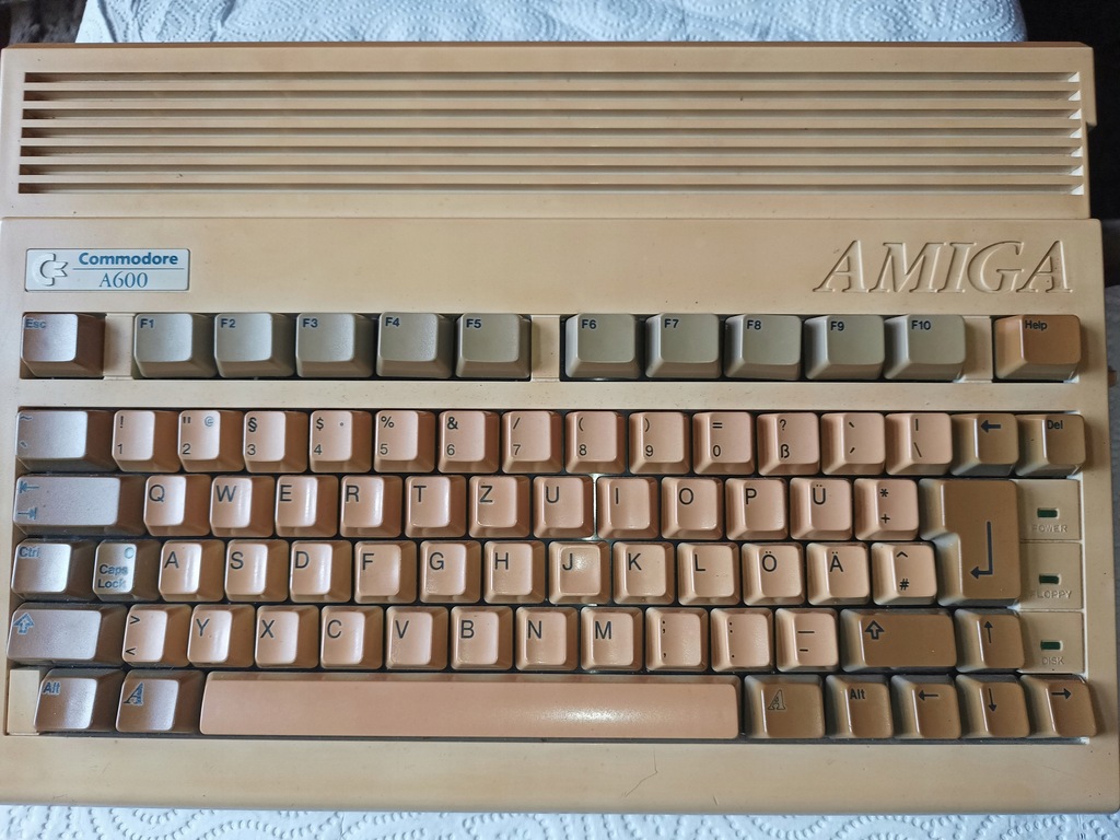 Amiga 600