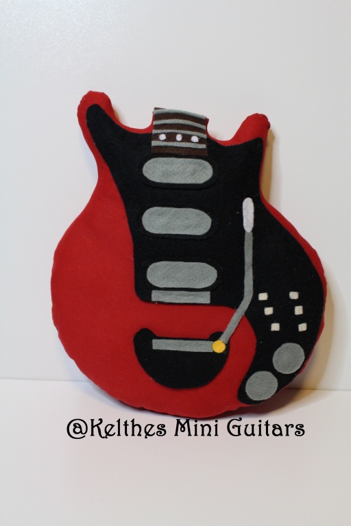 Kelthes Mini Guitars R Special Brian May poduszka