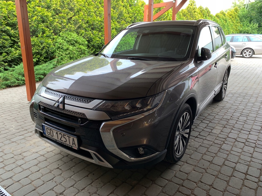 Купить MITSUBISHI OUTLANDER III 2.0 4WD 1 владелец: отзывы, фото, характеристики в интерне-магазине Aredi.ru