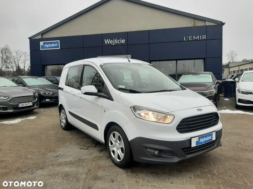 Ford Transit Courier 95KM