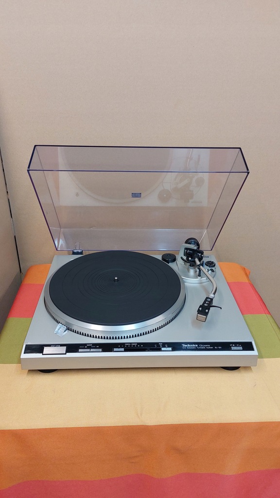 Gramofon Technics SL-Q3 Quartz, direct drive