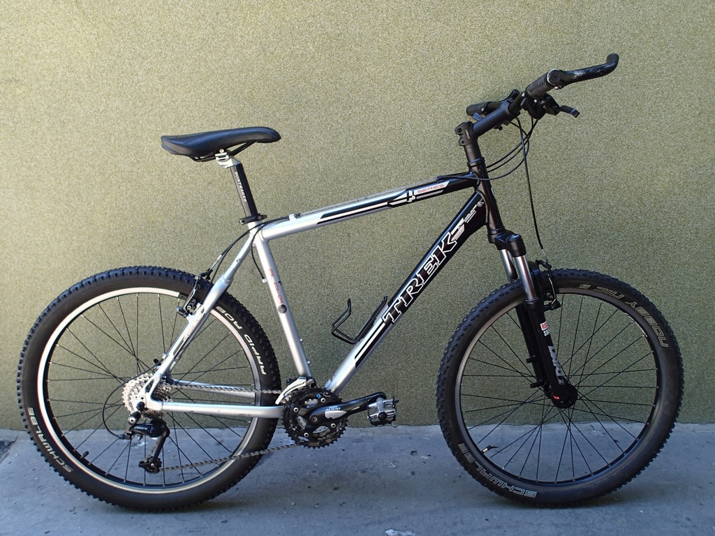 TREK 4 Series 4500 MTB シマノ Deore搭載 3x9段 TREK 4 Series 4500 MTB シマノ Deore搭載 3x9段 - メルカリ