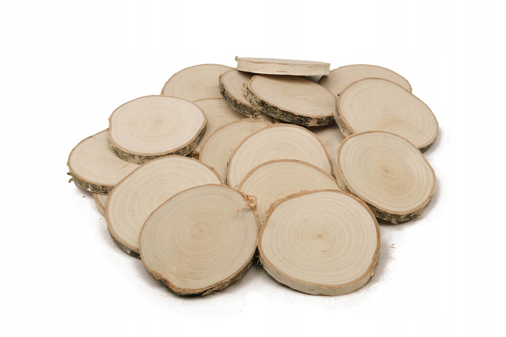 Plastry drewna o śr. 7-8 cm, gr. 1 cm, szlifowane