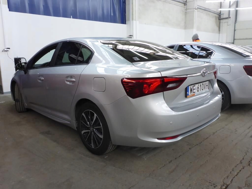 Купить Toyota Avensis 2.0D4d 2018R Executive SPПольскаФа23%: отзывы, фото, характеристики в интерне-магазине Aredi.ru