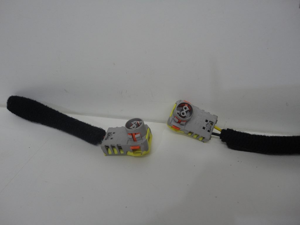 KIA RIO V WTYCZKA KOSTKA KURTYNY AIRBAG L/P 2017 9238379295