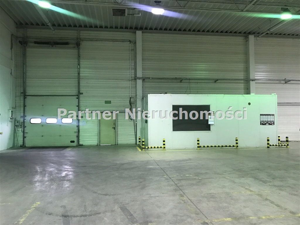 Magazyny i hale, Toruń, 1150 m²