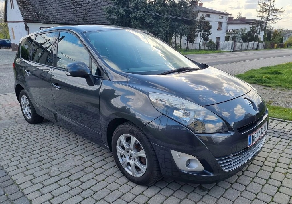 Renault Scenic Grand 1.4L 130PS Po oplatach Za...