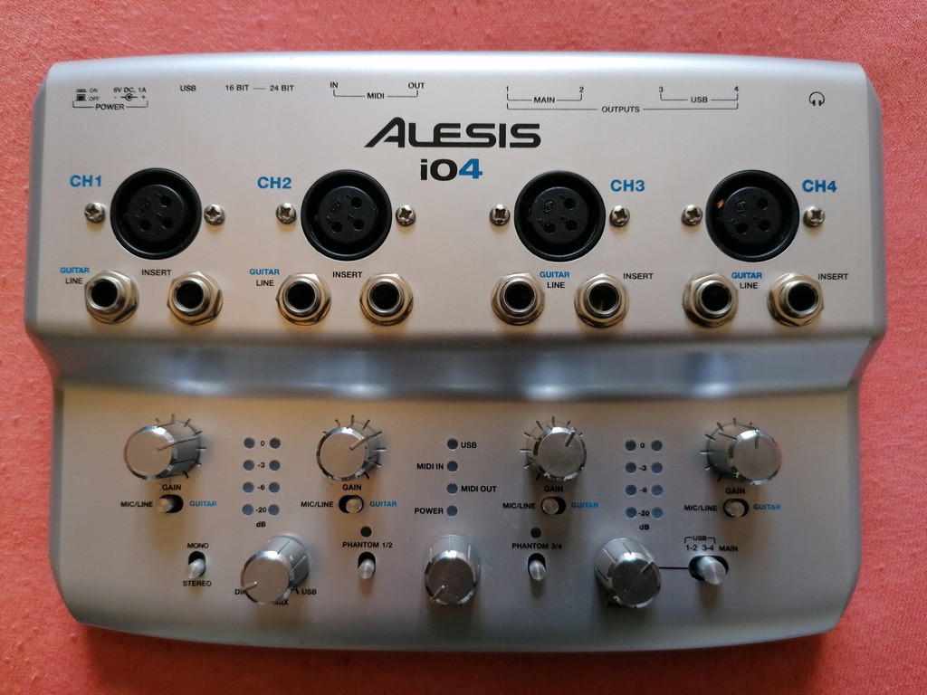 Interfejs audio Alesis IO4 4 kanaly