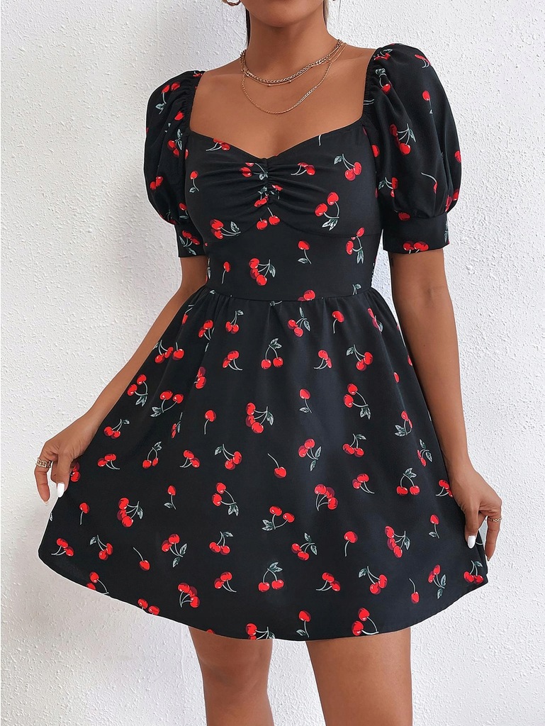 R36D007 CZARNA SUKIENKA WZÓR WIŚNIE SHEIN XXS