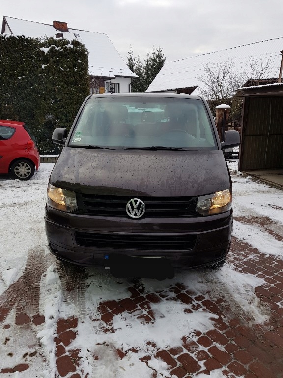 VOLKSWAGEN CARAVELE 2.0TDI 180KM. 2010ROK.