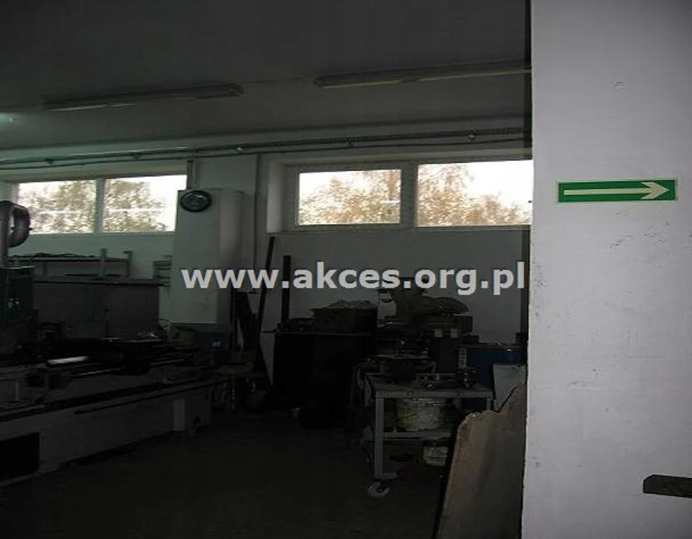 Magazyny i hale, Pruszków, 2080 m²