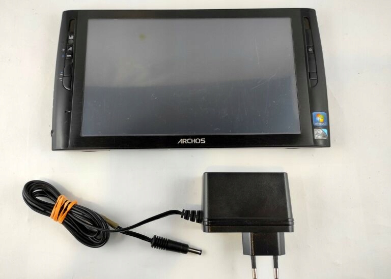 TABLET ARCHOS 9 WINDOWS 7 + ZASILACZ USZKODZONY