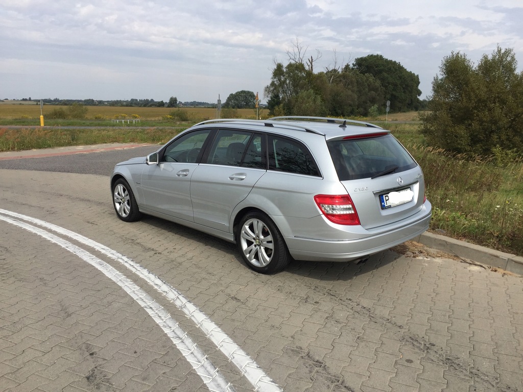 Купить Mercedes C180 Kompressor AVANTGARDE (салон Польша): отзывы, фото, характеристики в интерне-магазине Aredi.ru