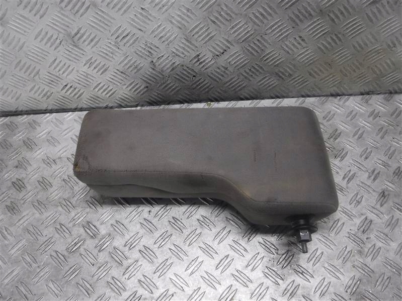 PODŁOKIETNIK AUDI A6 C4