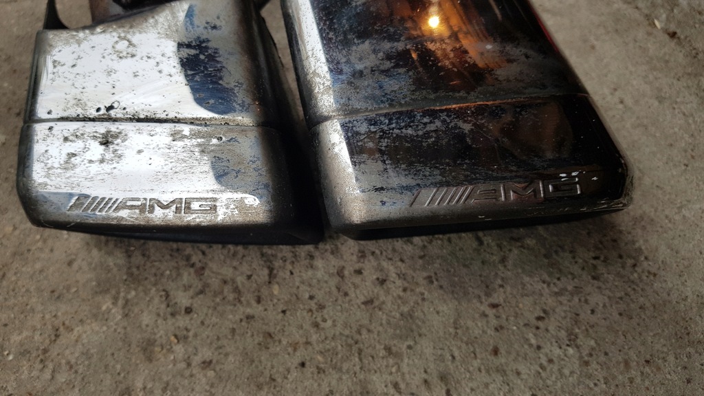 Końcówka wydechu Mercedes AMG