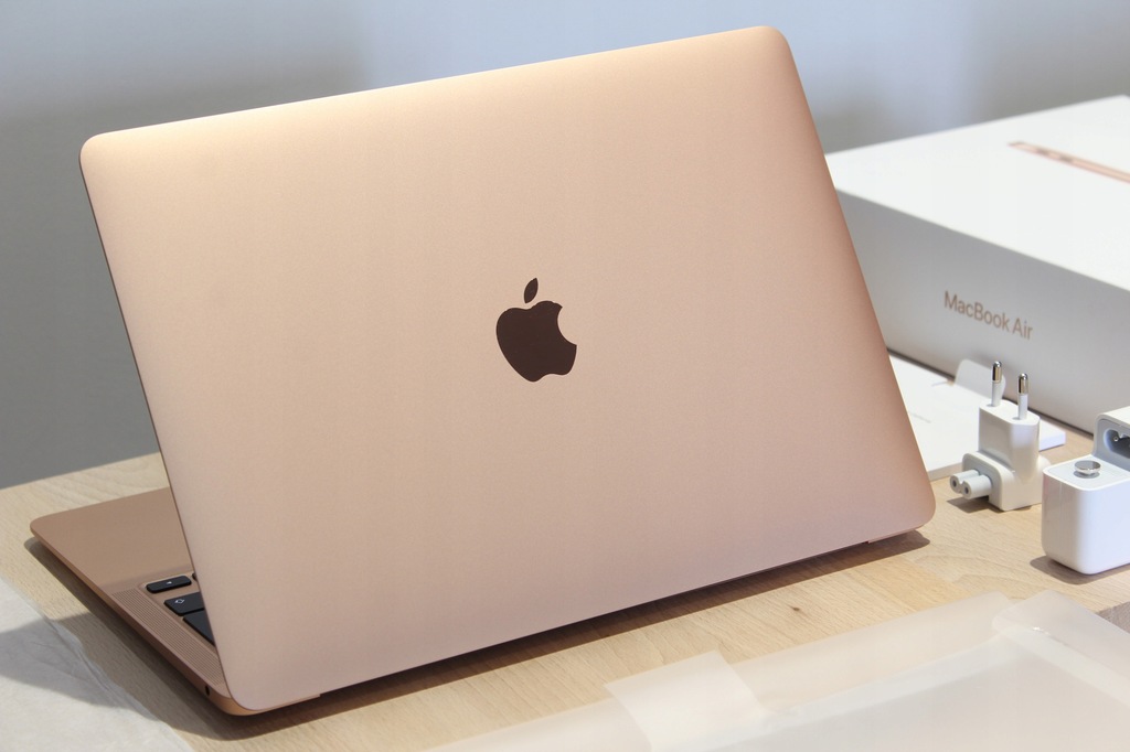 MacBook Air 13 M1 16GB 512 SSD GOLD 8 CPU, GPU - 12110102310 