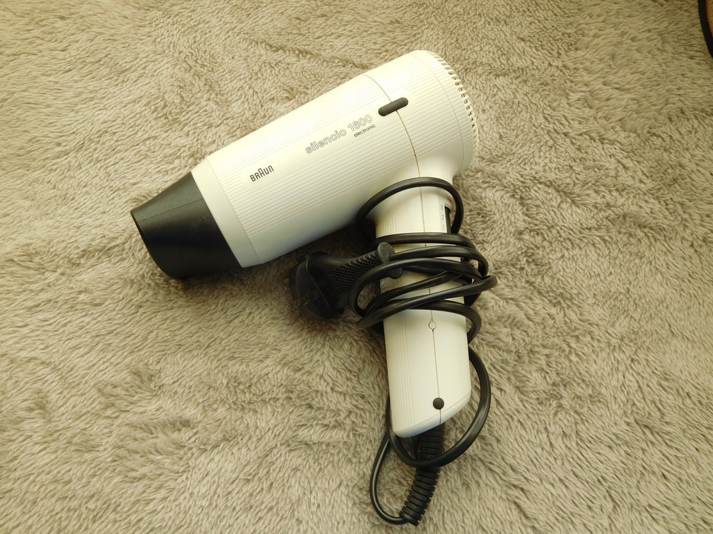 Suszarka do włosów Braun SILENCIO 1600 11637077452 oficjalne