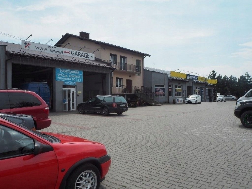 Komercyjne, Biertowice, Sułkowice (gm.), 970 m²