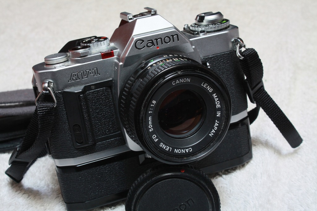 Canon AV-1 + Canon 1.8/50 + winder Canon A