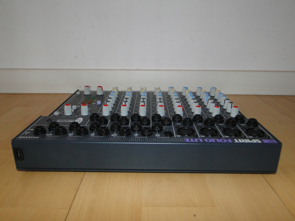ZAWODOWY MIKSER SOUNDCRAFT SPIRIT FOLIO LITE.TANIO
