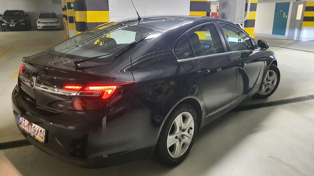 Купить Opel Insignia 2.0 CDTI 170KM 2016 Elegance Edition: отзывы, фото, характеристики в интерне-магазине Aredi.ru