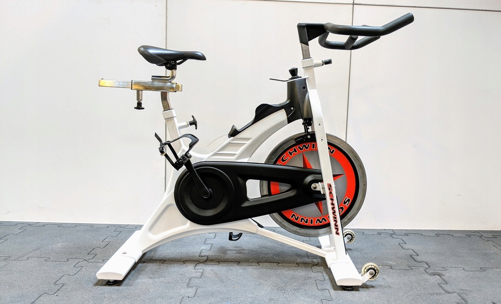 Rower spiningowy Schwinn Evolution Odnowiony Bia y 9976792518 oficjalne archiwum Allegro