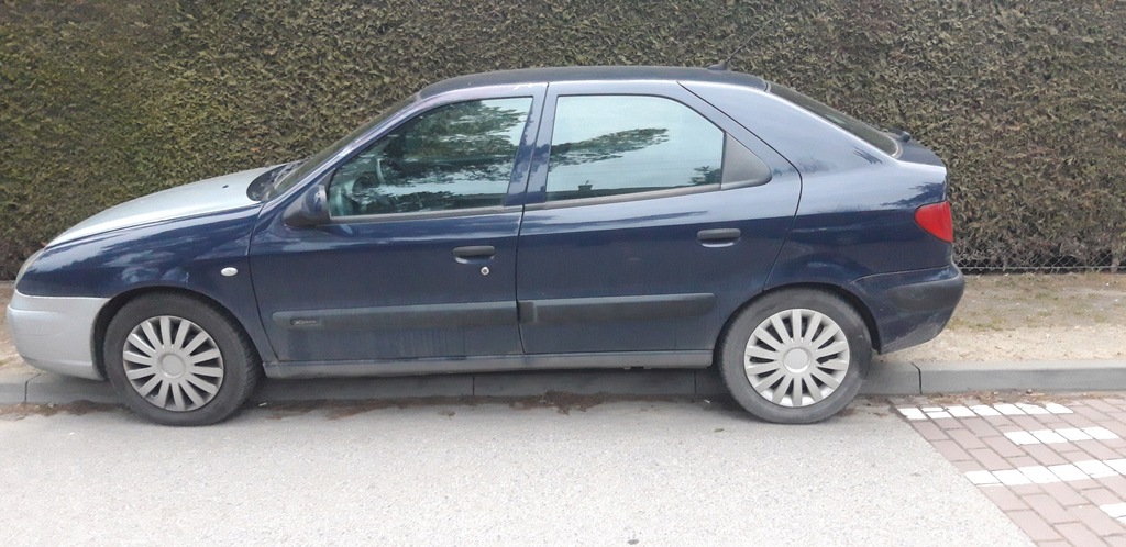 SAMOCHÓD OSOBOWY CITROEN XSARA