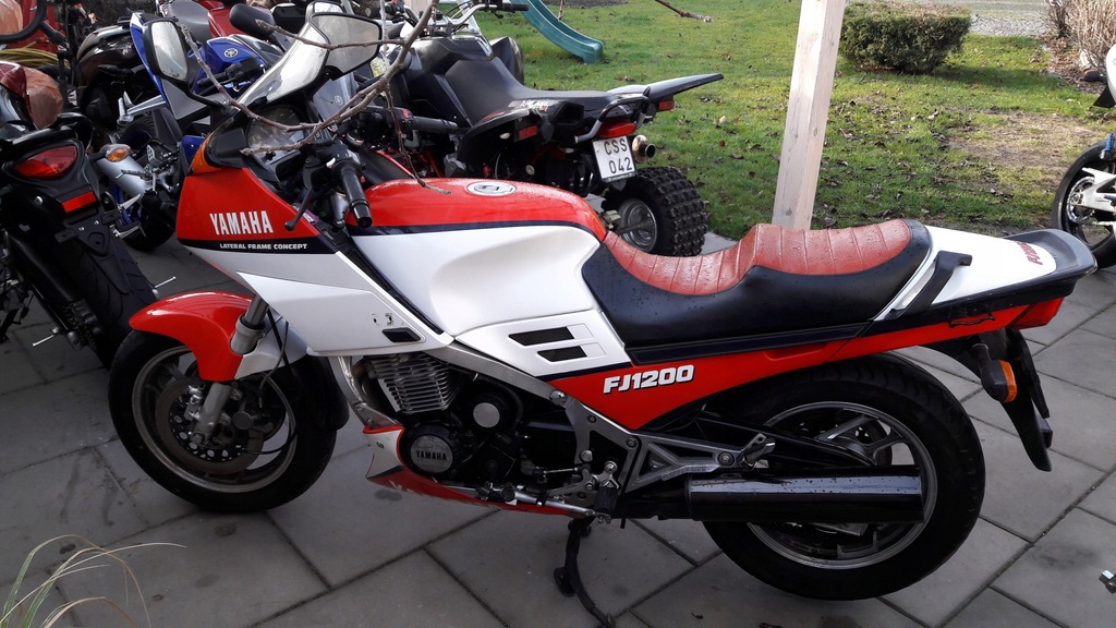 Yamaha fj1200