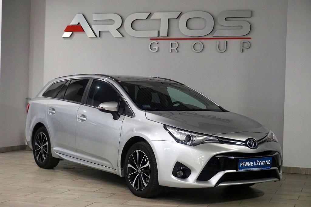 Toyota Avensis Avensis 2.0 D-4D Premium salon