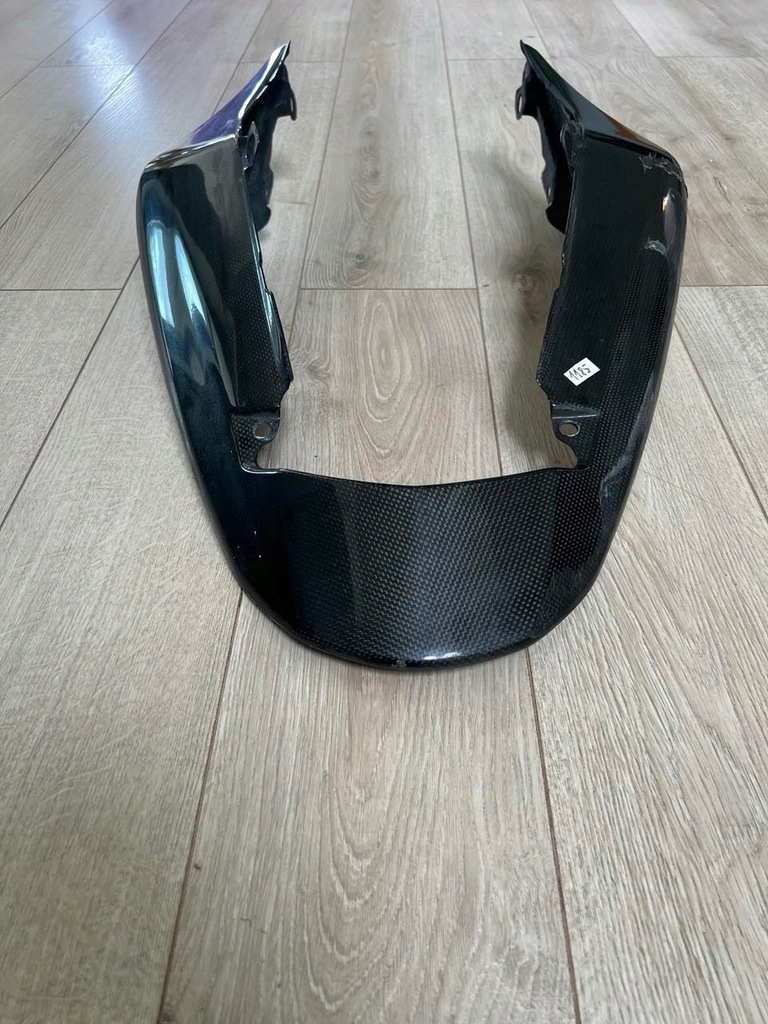Suzuki GSR 600 Carbon Zadupek Ogon