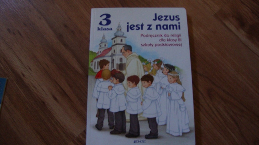 JEZUS JEST Z NAMI KLASA III PODRĘCZNIK