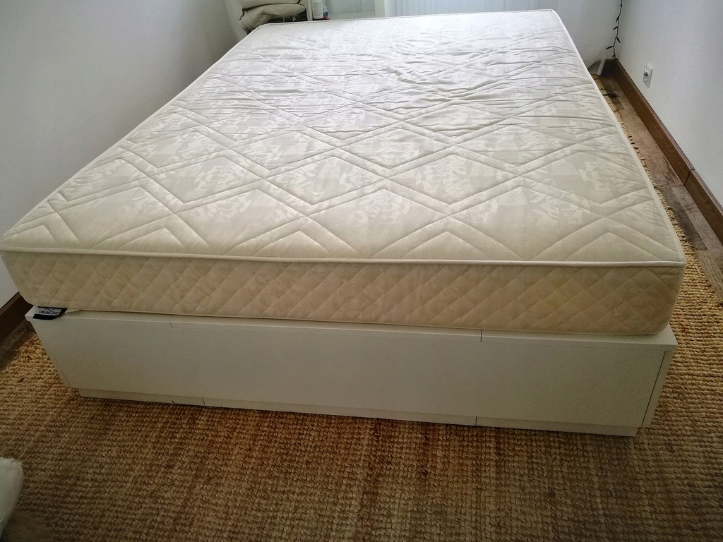 materac sprężynowy 140x200 Plus S50 Dreamzone JYSK