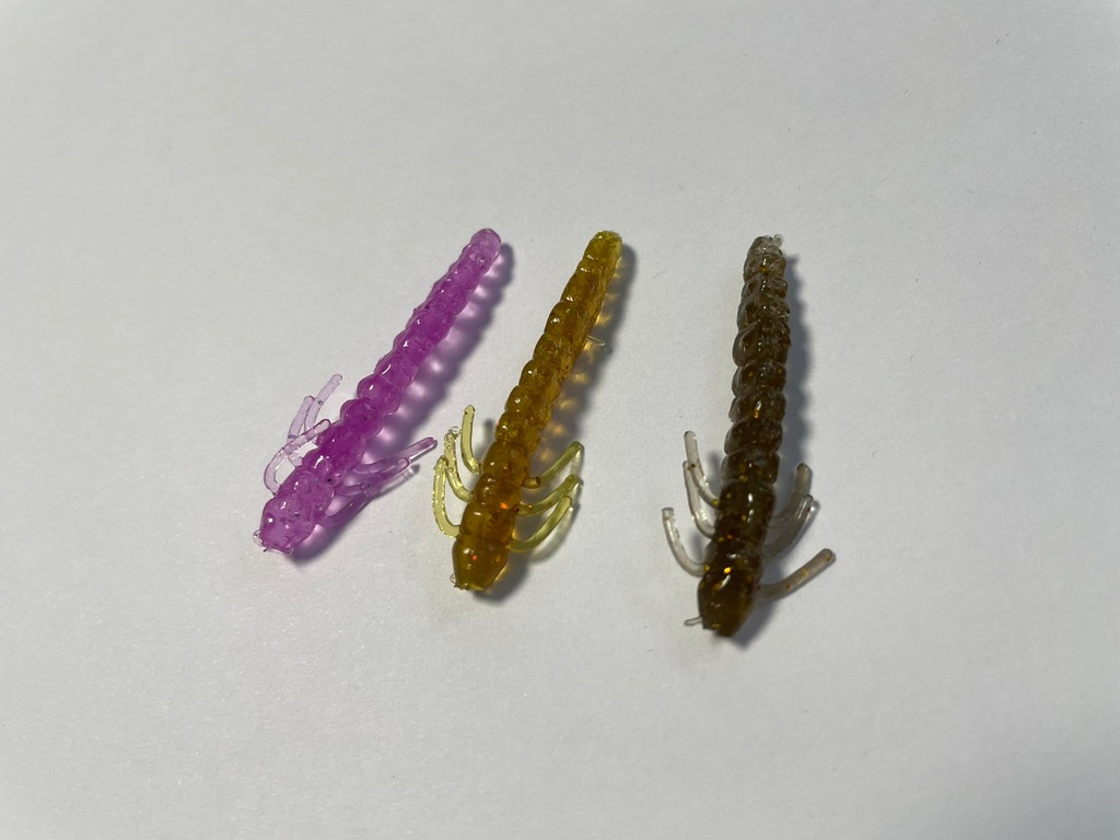 Savage Tide Larwa Chruścika 1,5" UV MIX 12szt. 1op.