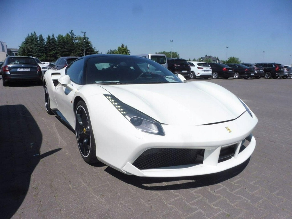 Ferrari 488