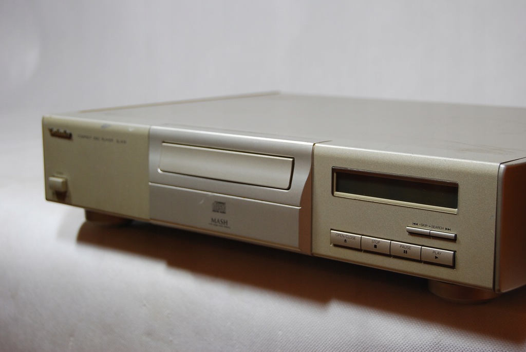 TECHNICS SL-E10 ODTWARZACZ CD