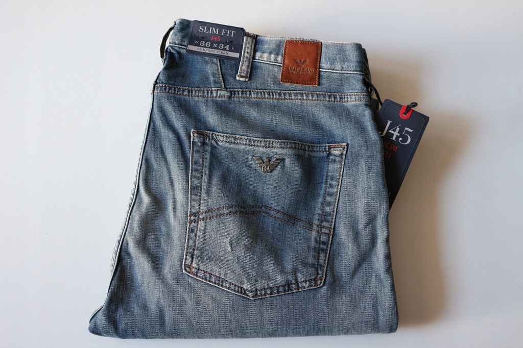 Armani Jeans Slim spodnie rom 34-34 pas 90 cm