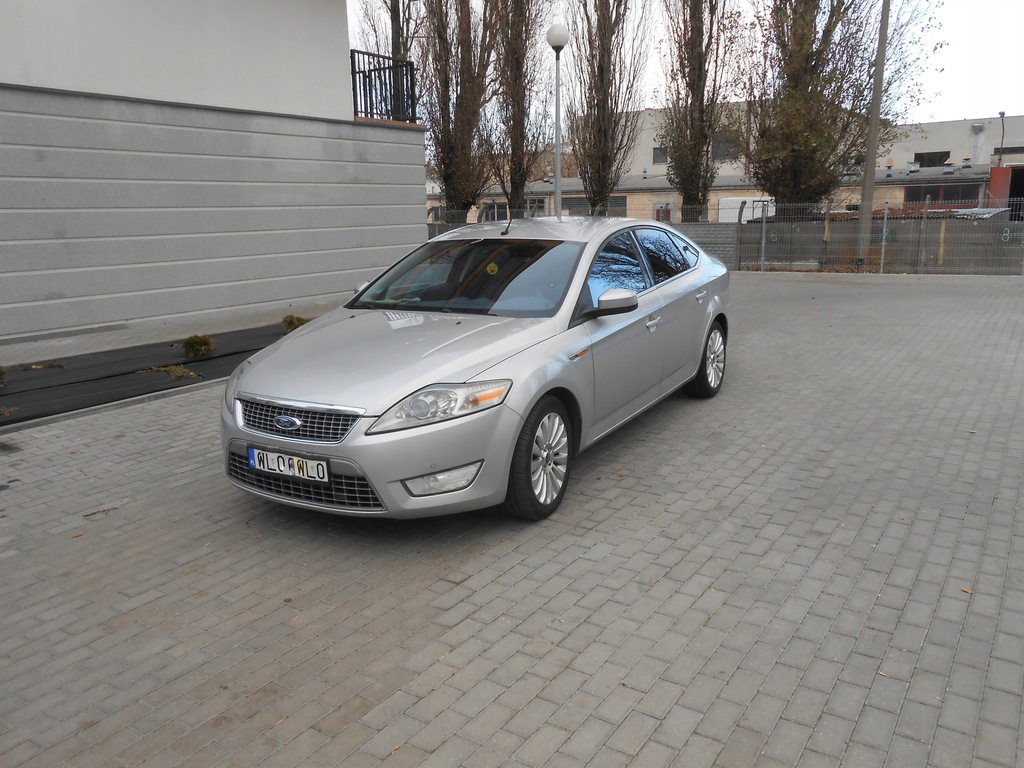 Ford Mondeo mk4 Converse+ ALCANTARA(Nowa dwumasa)