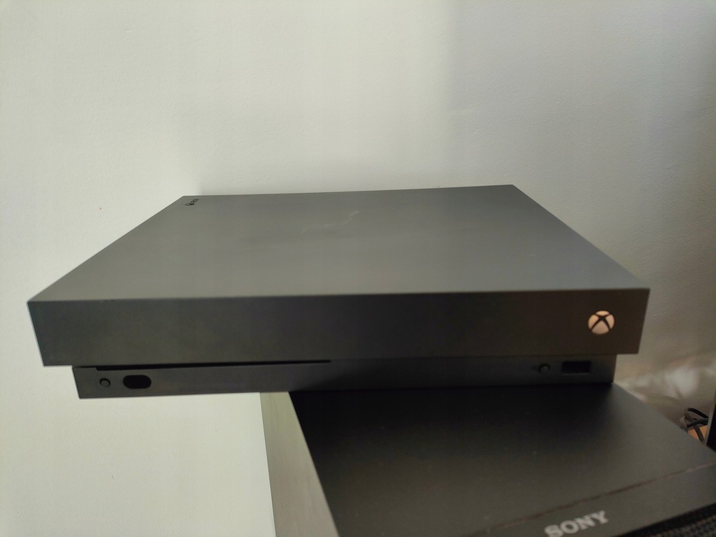 Obudowa konsoli Xbox One X Model 1787