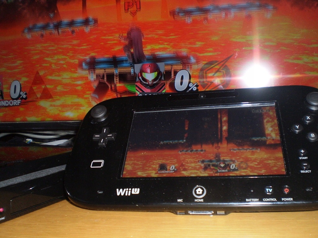 Nintendo Wii U Premium z grami Mega zestaw