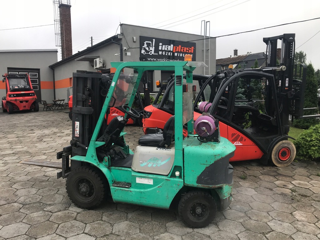 WÓZEK WIDŁOWY MITSUBISHI FG 25 GAZ TRIPLEX 7472881839